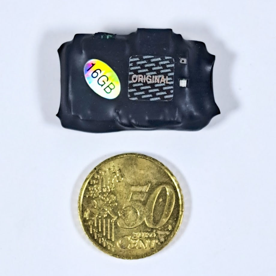 mini registratore audio spia professionale con autonomia fino a 3 giorni di batteria e microfono alta qualità con attivazione vocale (King Spy Voice F61)